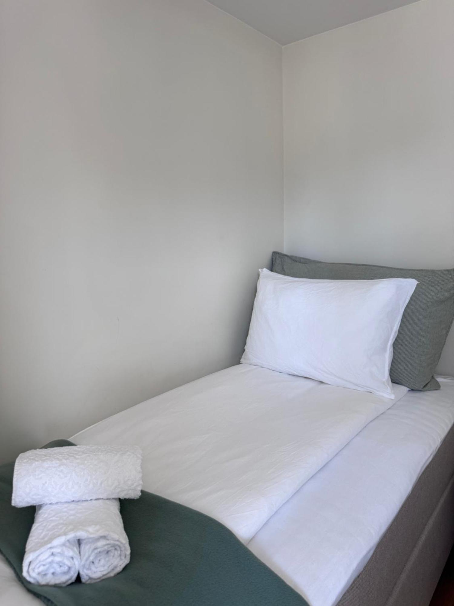 A Place To Stay Stavanger, Apartment 5 - Quality And Free Parking- 外观 照片